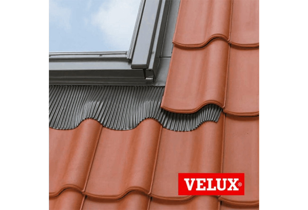 Оклад VELUX EDW 1000 с гидроизоляцией для профилированных кровельных материалов 94x140