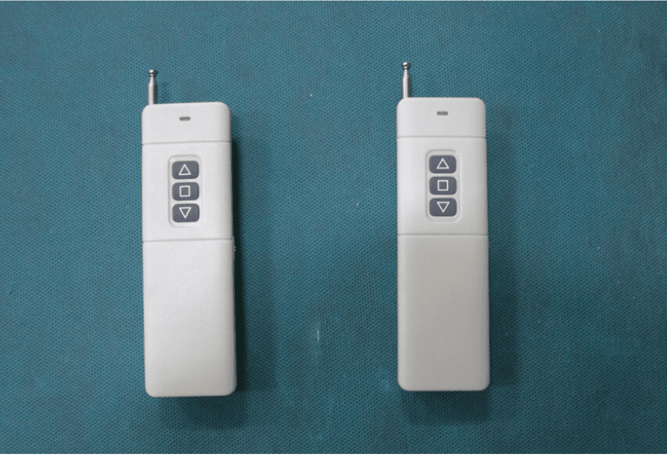 Лестница чердачная ножничная FAKRO LCS-E (CH) 70х120/300 (металлическая, с автоматической системой управления с пульта)