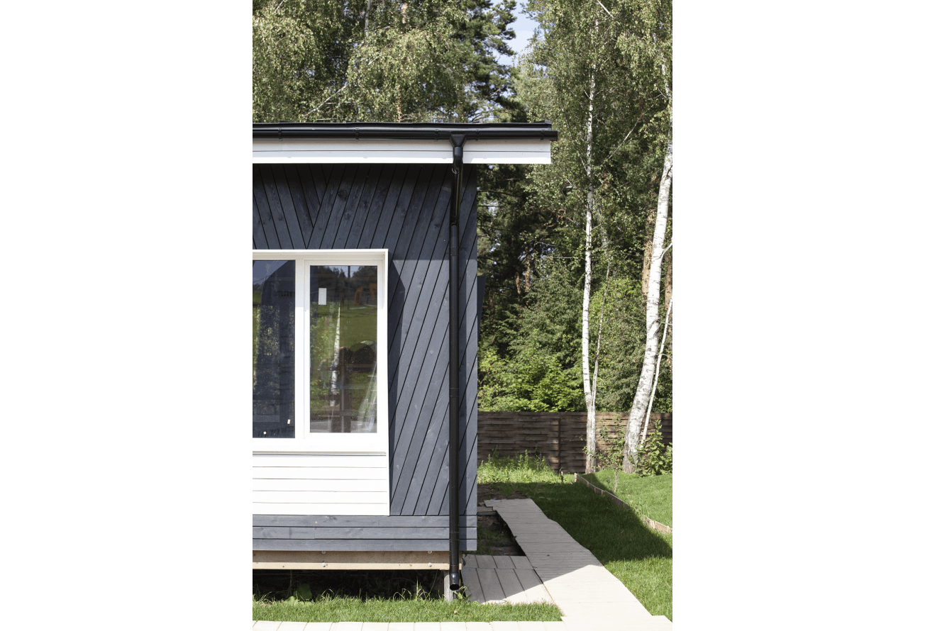 Труба круглая Grand Line ПУ 90мм 3м RAL 9005 черный