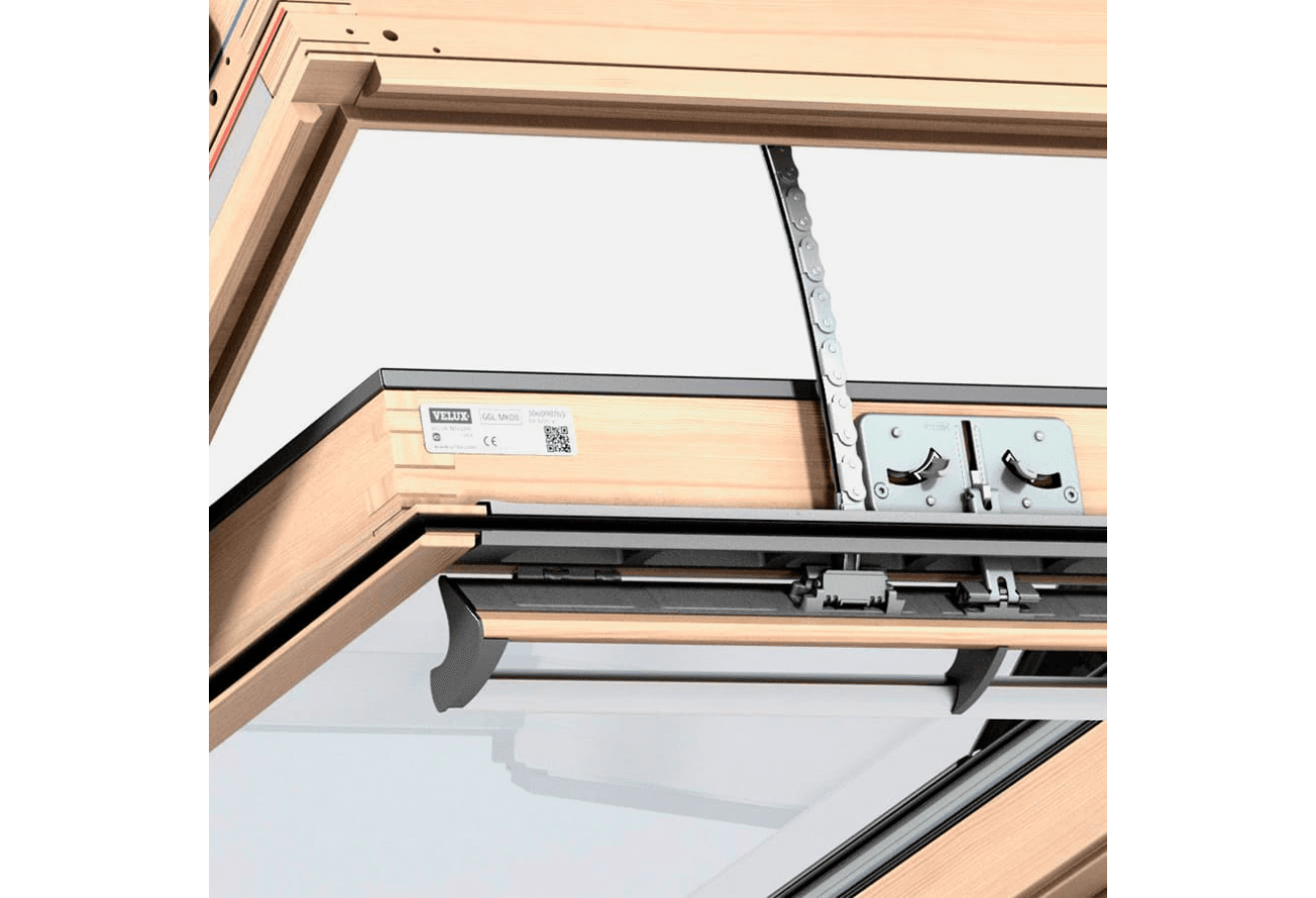 Окно мансардное VELUX GGL 306821 Integra электро 66х140 (двухкамерное, с электроприводом, ручка сверху)